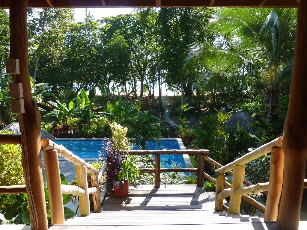 בוקס דל טורו Bluff Beach Retreat מראה חיצוני תמונה
